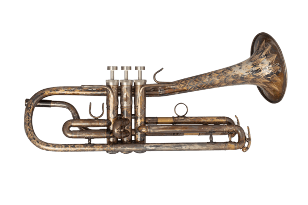 Trompete Hybrid mit Neusilberschallstück, Perinetventilen, Antiklack und vergoldeter Gravur
